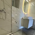 Cozy Seaview * باراليا كيميس