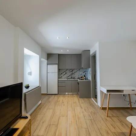 Cozy Seaview Paralia Kimis