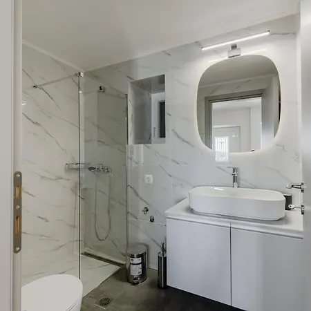 Cozy Seaview Apartment Paralia Kimis